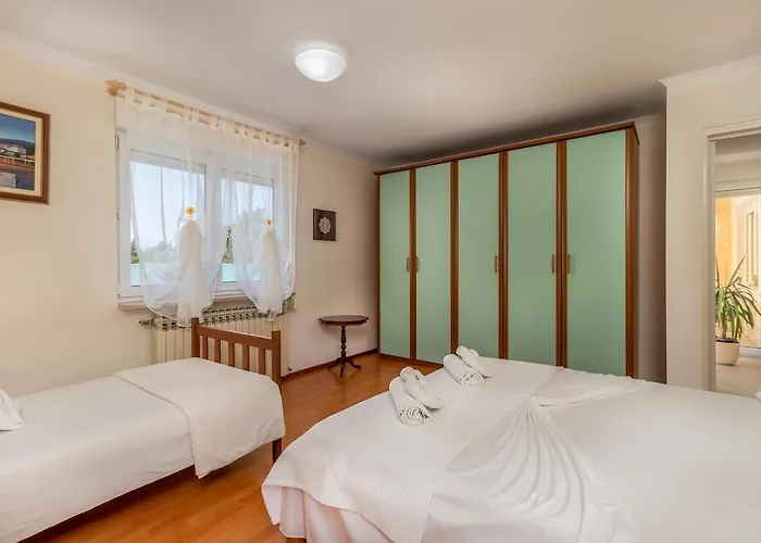 Villa Mary 1425 Jadranovo